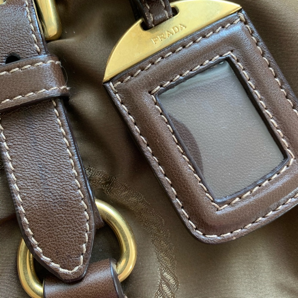 PRADA PURSE - Picture 5 of 7